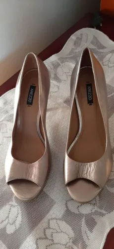 Sapato de salto