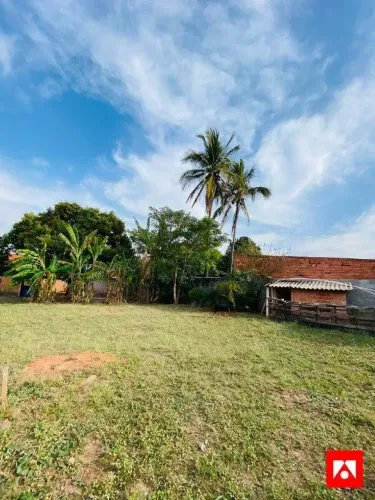 Chácara à venda no Condomínio Residencial Esplendor em Limeira com 2 quartos e área de Laz