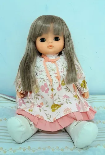 Boneca Importada