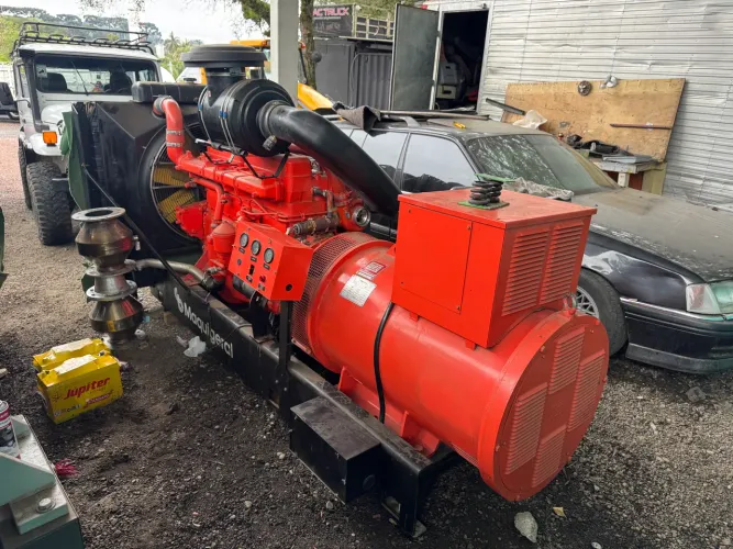 Gerador Scania 400 kVA com 200 horas 