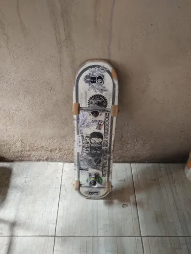 Vendo skate Profissional