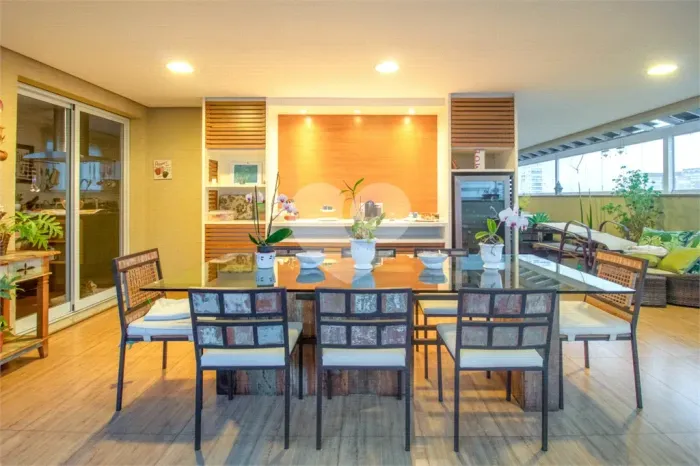 Condominio New York Club / apto com 3 dormitórios sendo 3 suíte / metragem de 316m² / 5 va