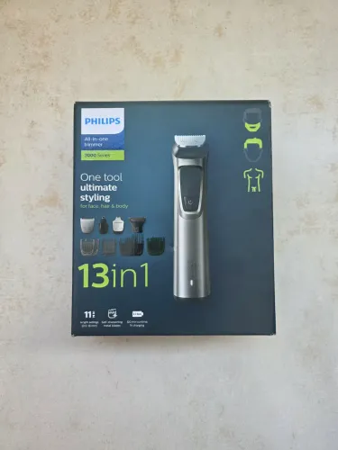Philips Aparador e Barbeador Elétrico Série 7000 All-in-One 13 em 1