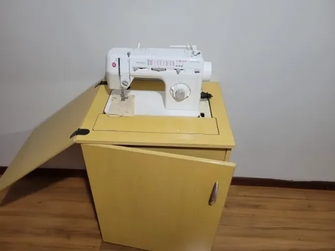 Máquina de costura