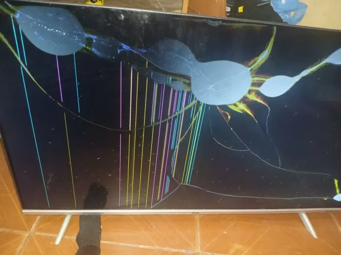 Vende-se as peças ou pra consertar