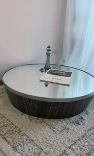 Mesa de Centro Espelhada 1m - Imponente e Pesada (Oportunidade)