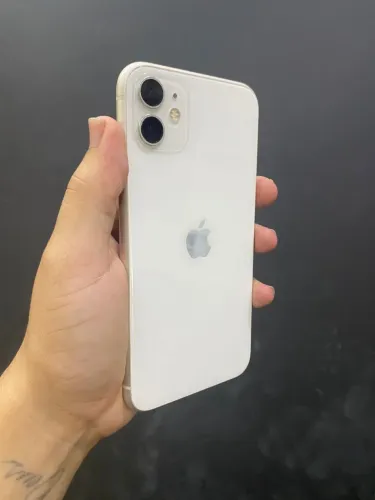 iPhone 11 - 128GB