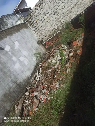 Metralha/entulho para aterro - Retirar na Redinha