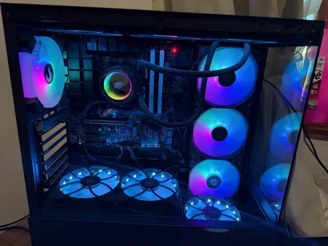 PC Gamer AM5 (32GB 6800MHZ, Ryzen 8500G, SSD NVMe)