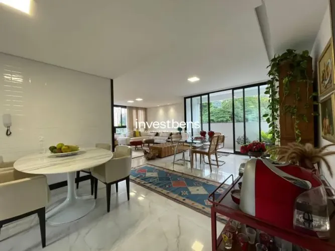 Cobertura de aproximadamente 590m² à Venda 4 quartos, 2 suítes, 4 vagas Serra