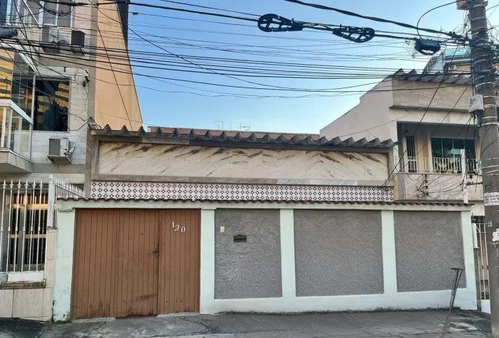 Casa, 112 m², 2 qtos, 4 vgs, Bairro Araújo, Vista Alegre, RJ