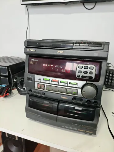 Aiwa Nsx-V770