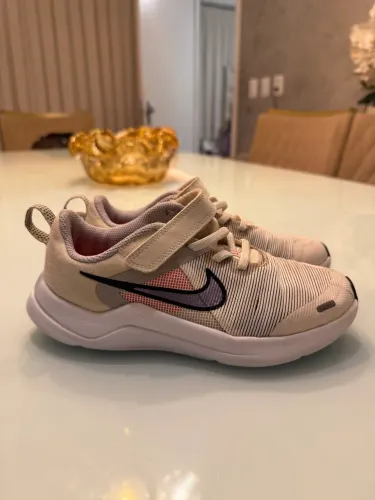 Vendo tênis original Nike