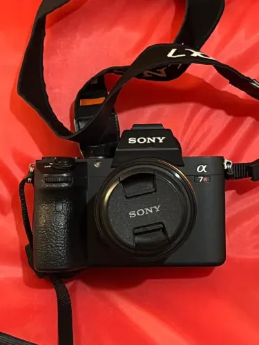 Câmera Sony Alpha A7R Iii Ilce-7rm3 42.4mp