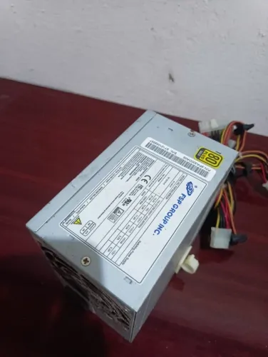 Fonte 300W 80 Plus ? Energia e confiança para seu PC 