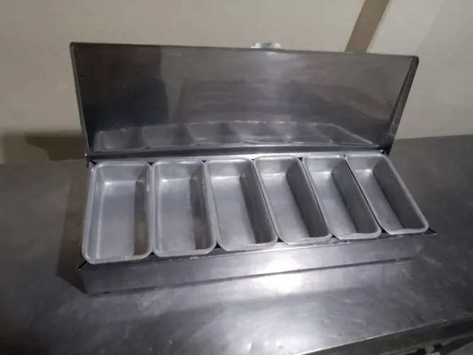 Condimentadora Profissional Inox 6 cubas de Alumínio Removíveis 750ml