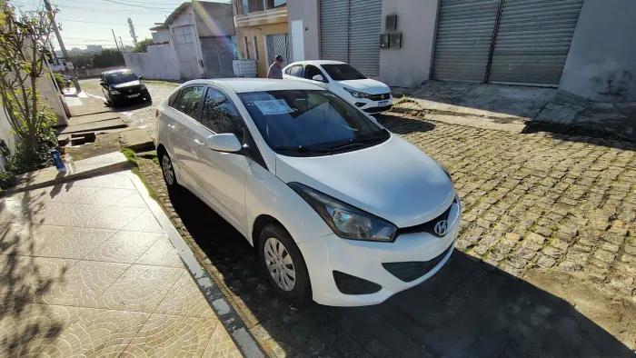 Hyundai HB20S C.plus/c.style 1.6 Flex 16V Mec.4p 2015