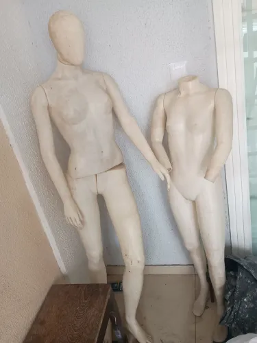Vendo maniquim