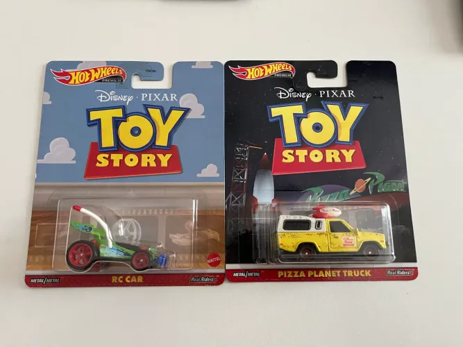 Hot Wheels Pizza Planet e RC Car Toy Story