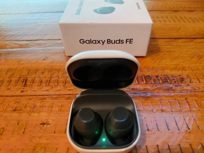 Samsung Galaxy Buds FE
