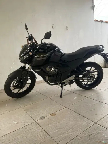 Yamaha Fazer 2024/2024 - Preta Brilhante