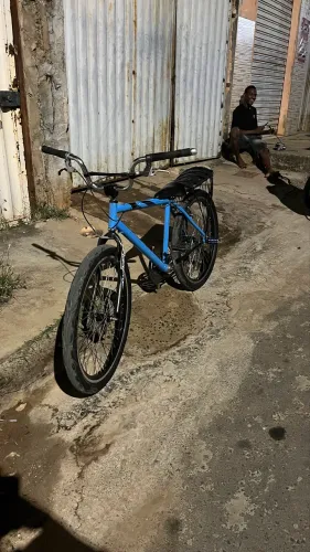 Bicicleta montadinha aro 26