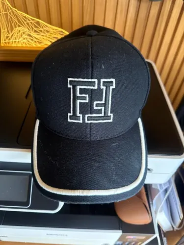 Boné Fendi Original Preto - Logo FF Bordado