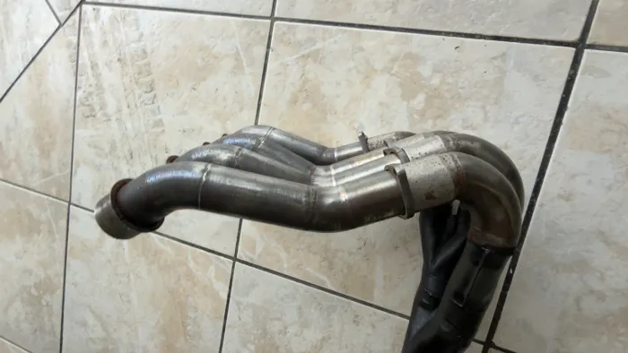 Escapamento esportivo Firetong para Suzuki Srad 750