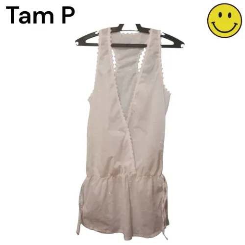 Blusa Branca decote cruzado bordado Feminina sem manga transpassada bazar