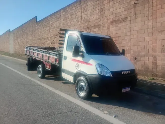 Iveco Daily Chassi 35s14 3.0 16V Diesel Mec. (e5) 2016