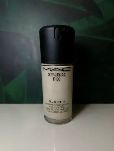 Base MAC Studio Fix NC5 30ml - NOVA