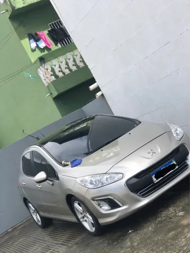 Peugeot 308 Active 1.6 Flex 16V 5P Mec. 2014