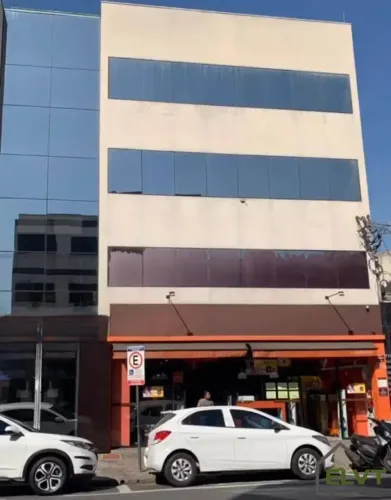 Prédio Comercial em Osasco | 1100m², Elevador, Gerador e Infra Completa.
