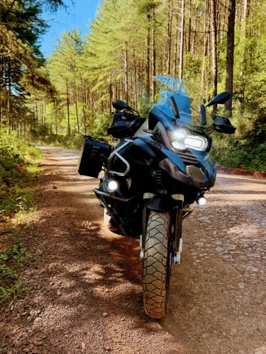 GS1200 Tripol black 