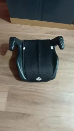 VENDO BARATO Assento de elevação veicular marca da tutti baby