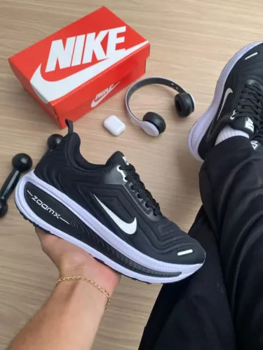 Tênis Nike zoom