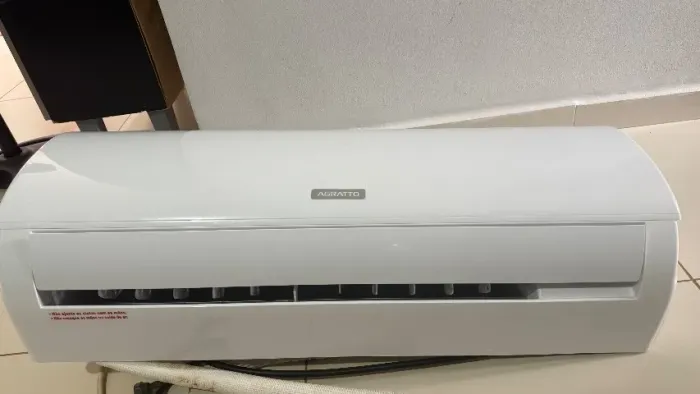 Ar Condicionado 12.000Btus Semi-Novo