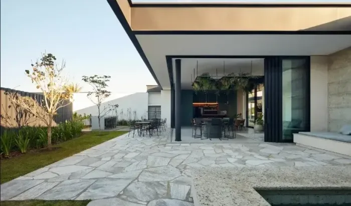 Terreno à venda em Londrina, Condomínio Royal Golf Residence, com 476 m², Maison Jardin