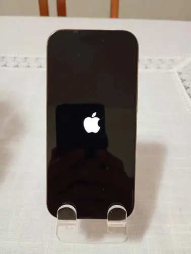 iPhone 16 Pró 128 GB desert R$ 4.400,00 aceito troca 