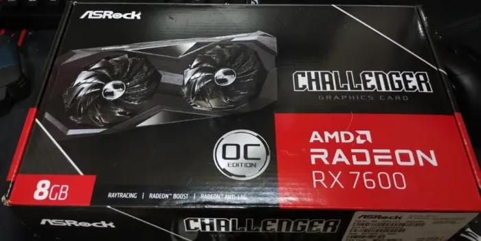 Placa de Vídeo ASRock AMD Radeon RX 7600 Challenger 8GB OC(nova) *Parcelo em ate 12x*
