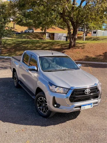 Toyota Hilux CD SRV 4X4 2.8 TDI Diesel Aut. 2022