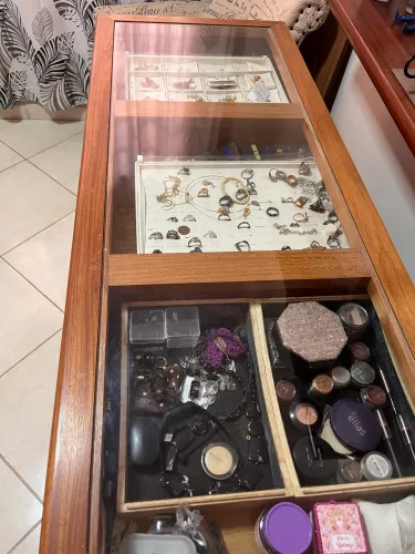 Cômoda madeira maciça
