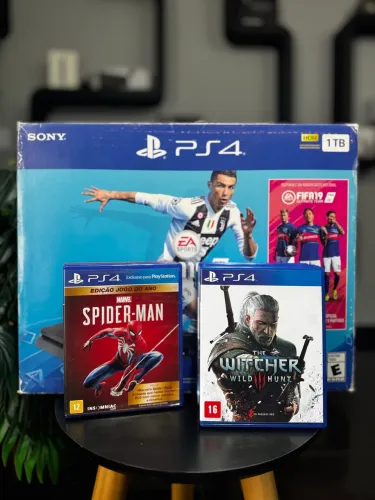 PlayStation 4 Slim 1TB