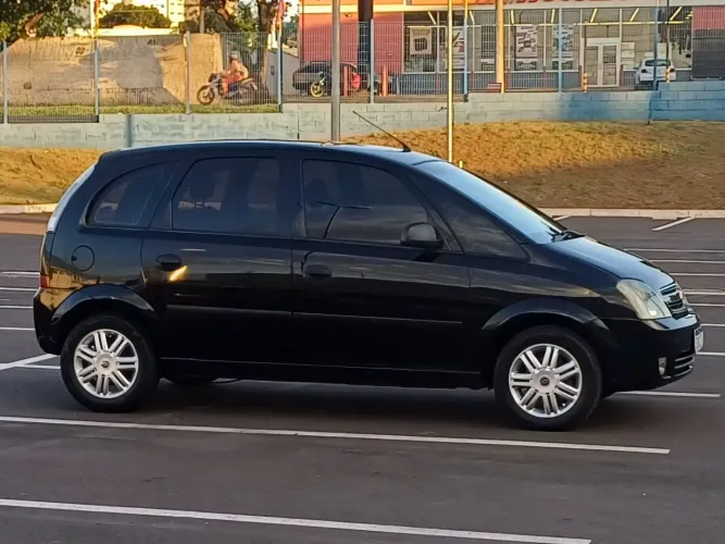 Chevrolet Meriva JOY 1.4 MPFI 8V Econoflex 5P 2009