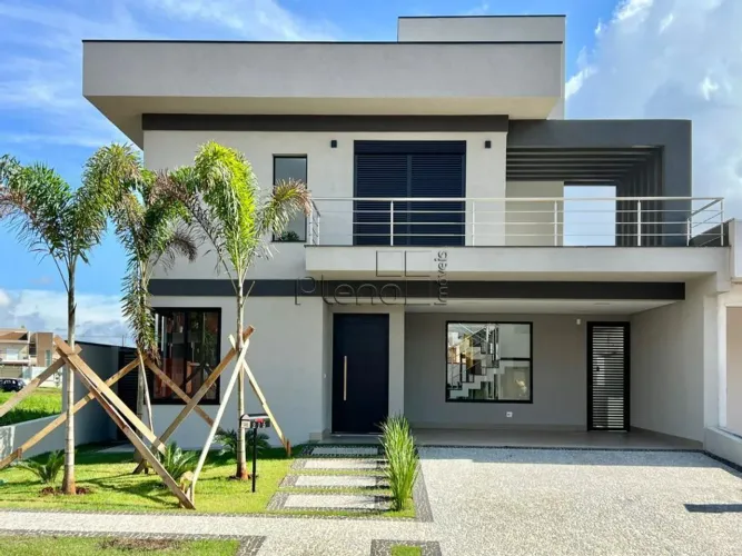 Sobrado à venda em Paulínia, Parque Brasil 500, com 3 suítes, com 244.82 m²