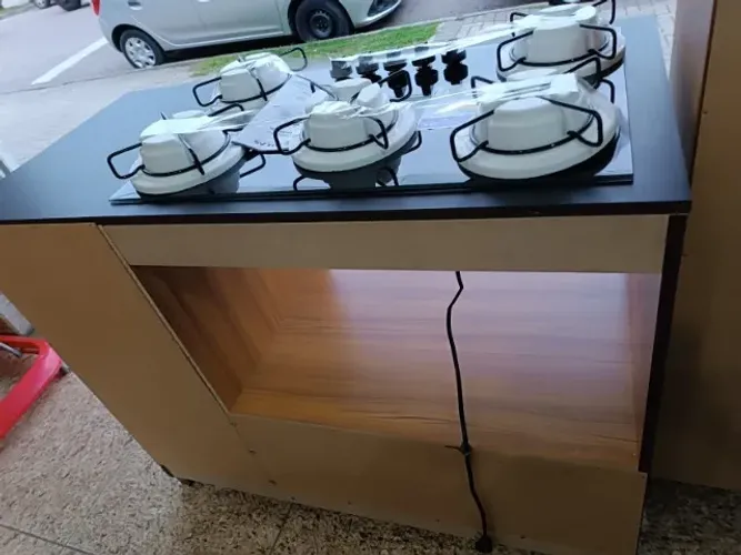 Cooktop 5 bocas, com vidro glass com balcão novos