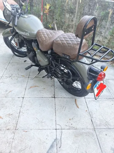 Classic 350 Royal Enfild