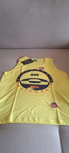 Regata amarela surf nova