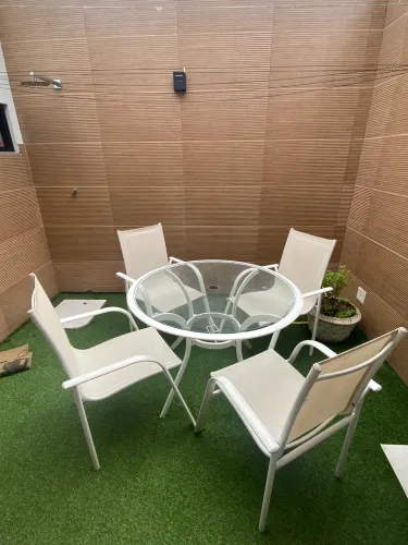 móveis para piscina