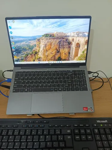 Notebook AMD Ryzen 7 + EGPU M.2 Vejam.